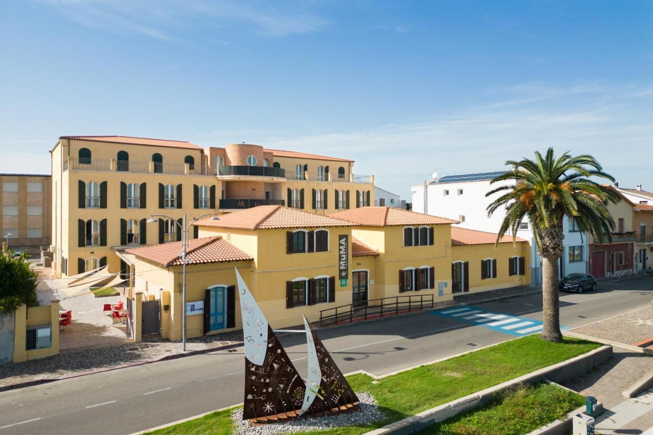Muma Hostel SantʼAntìoco Exteriör bild